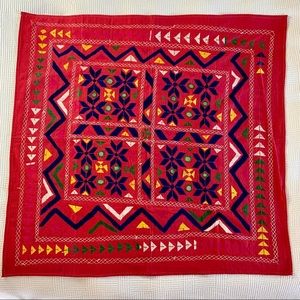 Wall Hanging Table Cloth Embroidered Mirrors